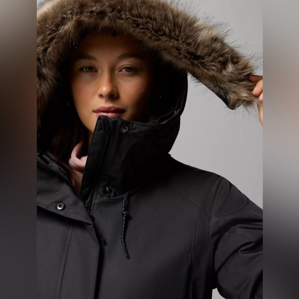 Columbia Black Hooded Winter Coat - Picture 9 of 9
